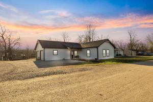 Hackberry Lookout - Osage Beach