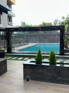 Luxury 2 Bedroom apartment with Sauna, steam, pool, gym and gaming room