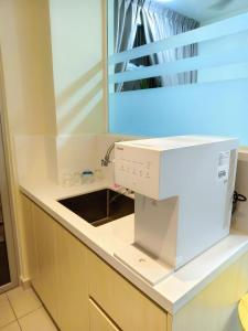 Midas Seri Alam New Cozy 5pax, Pet Friendly I Netflix & Coway, 1Cpark, Unblock View