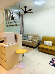 Midas Seri Alam New Cozy 5pax, Pet Friendly I Netflix & Coway, 1Cpark, Unblock View