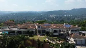 17 On Butler - Piggs Peak