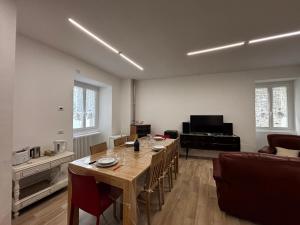 Casa Manzoni Gravedona - Larihome A84