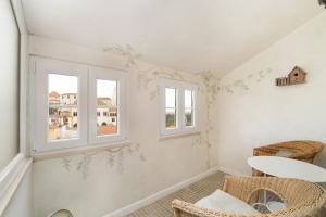 Sintra Old Town-Palace Views