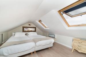 Sintra Old Town-Palace Views