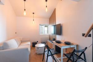 Cabana & Le Cosy Curial