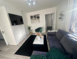 Airport House - Long Stays Near Hospital! - Maisons de vacances, Manchester