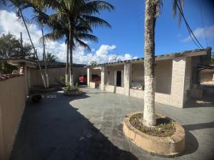 Casa Jd São Lourenço 3 quartos na rua da praia sendo 2 praias