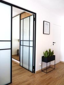 Apartment Sweet Pear with garage