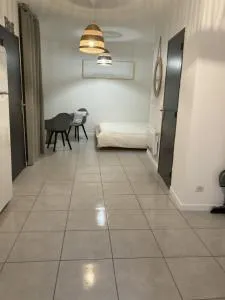 Appartement cosy centre du Crès - 圣埃尔斯