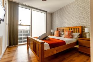Luxury Two Bed City Apartment -The Hub