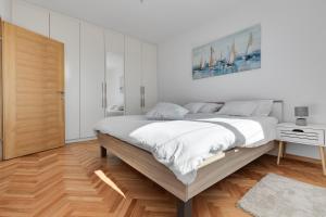 TO-DO Bridge Center SEA VIEW