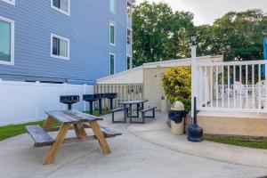 A Place at the Beach V - B314