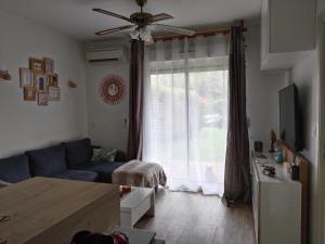 Appartement avec jardin piscine et plage 100 m