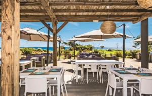 Appartement avec jardin piscine et plage 100 m