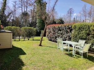 Appartement avec jardin piscine et plage 100 m