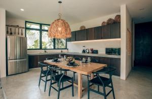 Boho Jungle Villa - Pvt Pool -100mbs- Concierge 7A