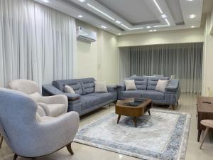 Golden Suite Mohandeseen