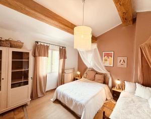 Sejours chez l'habitant Havre de paix et de charme avec piscine : photos des chambres
