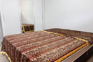 Apto c ar-condicionado a 800m da Praia da Enseada