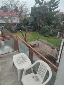 White house Warsaw Okęcie Cyprysowa 11