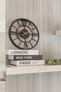 Cosy Studio Flat with Free Parking