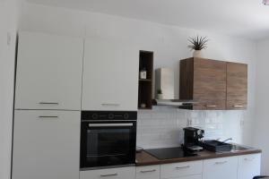 Dalmatian home with private parking