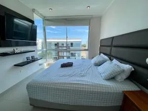 Moderno Departamento con Piscina, Gimnasio y Vista - بيورا