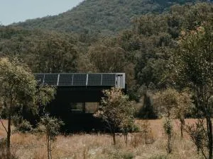 Mountain View Off-Grid Cabin in the Scenic Rim - Rica - Goomburra