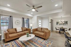 Peppercorn Blue - Locally Run!