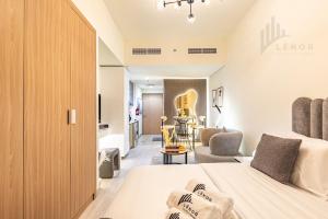 Luxe Studio 10 minutes to Downtown