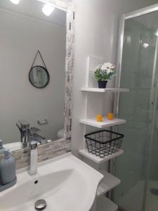 Punta Horizonte Cabin