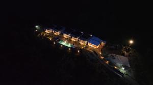 Phòng Đôi Loại Sang (Deluxe Double Room)