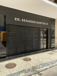 HOME IN RIO - Cinelândia (Apto novo com Wi-Fi)