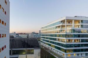 M3 10 min Duomo Luxury Fondazione Prada House