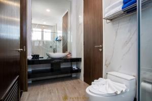 Villa Luna - Exclusive 4BR Residence in Phuket