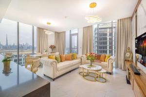 Luxury 2 Bedroom plus kids room Burj Khalifa View