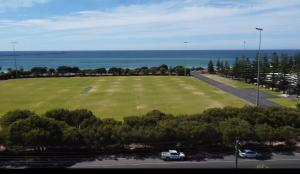 Huge Luxury Busselton Jetty