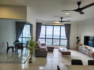 Sky88 Seaview 4BR Indoor Pool-Mahjong-Netflix