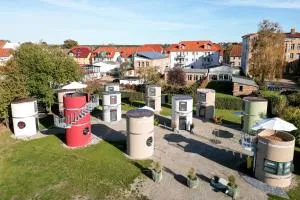 slube am Stadthafen Neustrelitz - 格罗斯内默罗