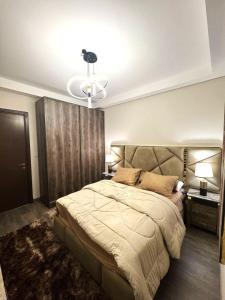 ZED WEST Al Sheikh Zayed Tower