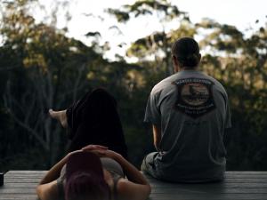 Secluded Forest Cabin with No Reception - Alon