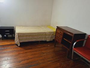Habitacion Grande en Av Corrientes