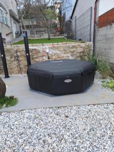 Domagoj - luxury apartments with heated swimming pool, jacuzzi and seaview