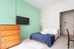 Leme e Copacabana apartamento e estudio na melhor localizacao