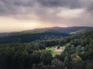 Ocean View Off-Grid Cabin Secluded in Nature - Aprilla - Johanna