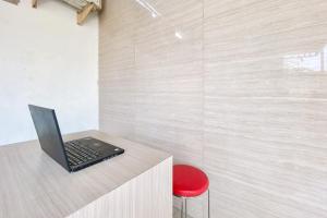 RedDoorz at Dipanegara Homestay