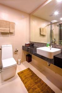 At the tree by fatimah