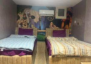 Luxurious 5BR Villa - Prime 6th October Stay