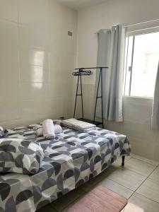 Casa com salão de festas 7km da praia