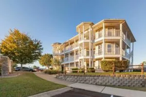Have Family Fun Outdoors in this 2BD condo with onsite resort activities - Willis